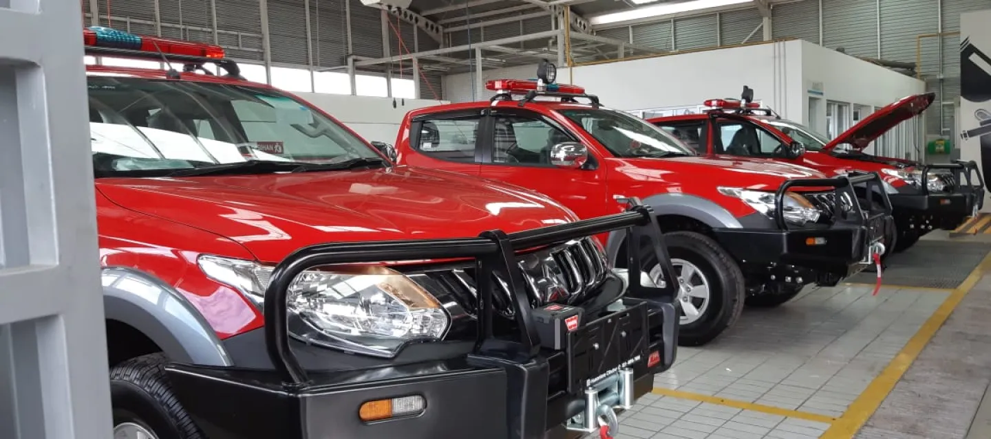 Background BULLBAR 4X4 INDONESIA